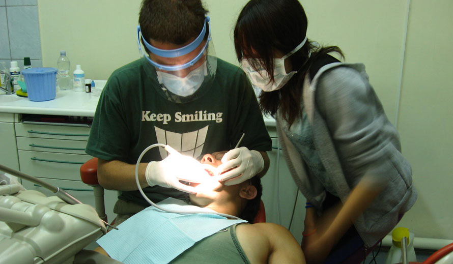 phg-2014-06-dentisti-2
