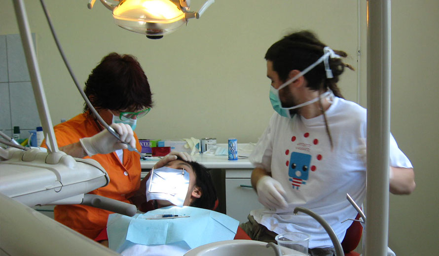 phg-2014-06-dentisti-6-jpg